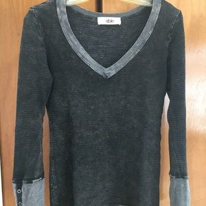 Rock and Roll V Neck thermal